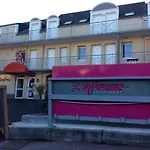 Hotel Eisenhower 2*