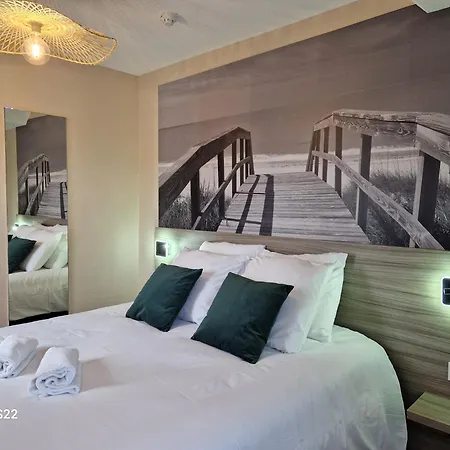 Eisenhower Hotel Port-en-Bessin-Huppain