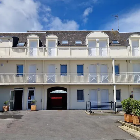 Hotel Eisenhower