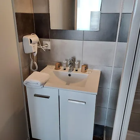 호텔 Eisenhower 2*