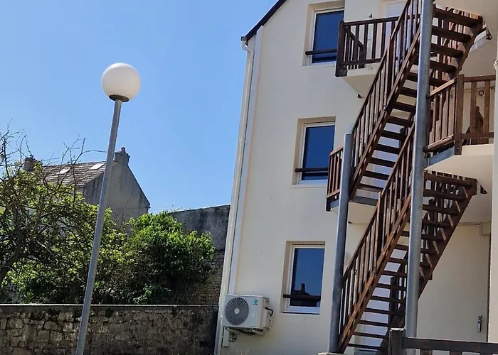 Eisenhower Hotel Port-en-Bessin-Huppain