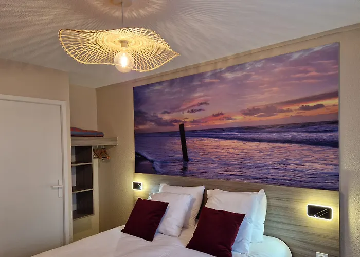 Eisenhower 2* Port-en-Bessin-Huppain